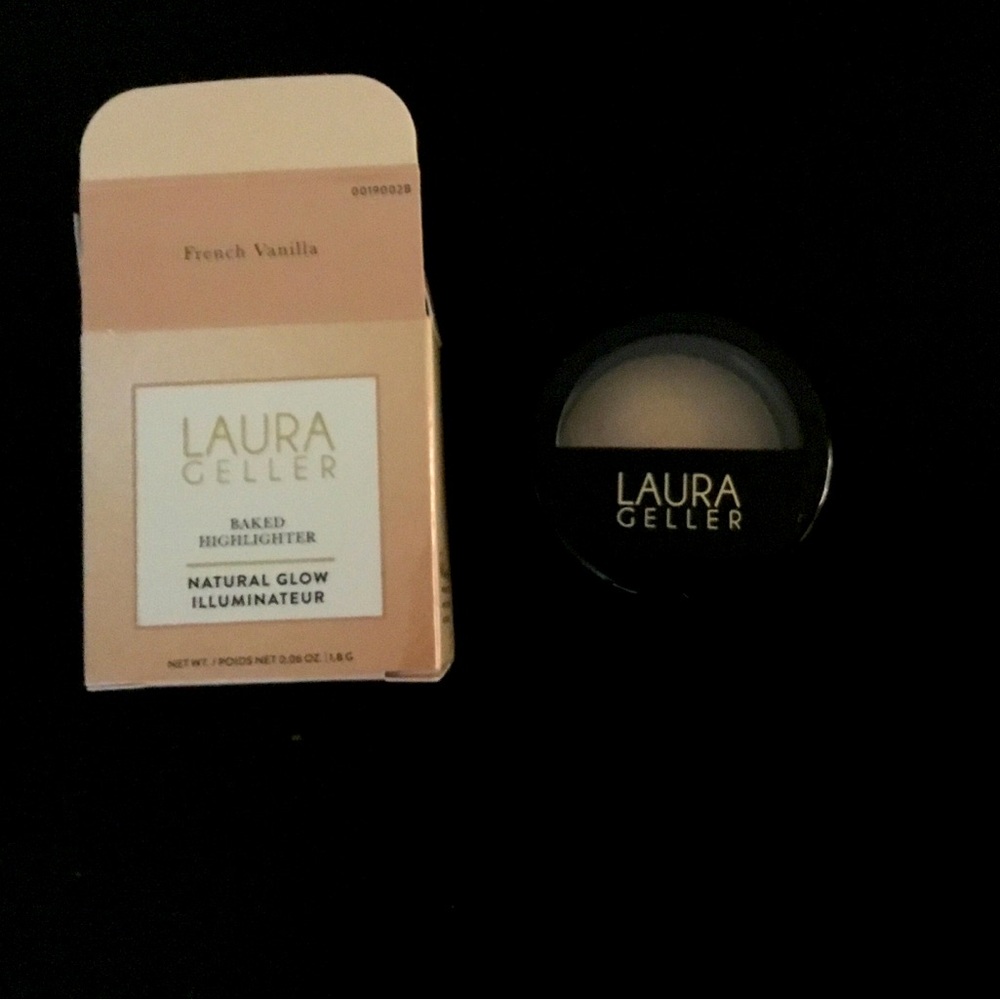 Laura Geller baked natural glow highlighter, NEW